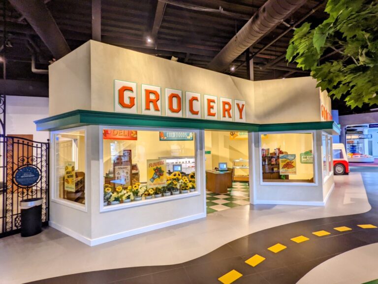 HP Childrens MuseumGrocery 768x576