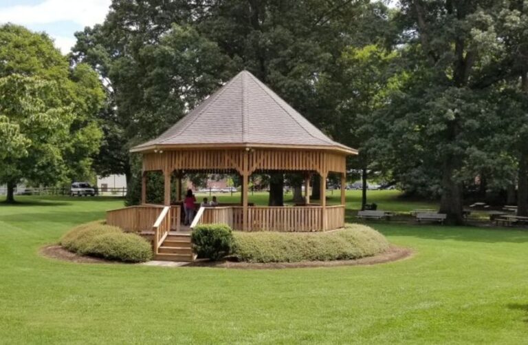 tobaccoville park 768x501