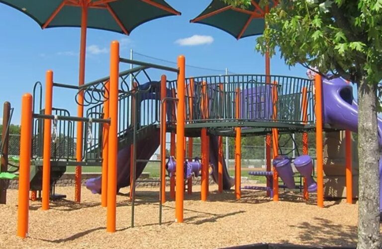 lindley park 768x501